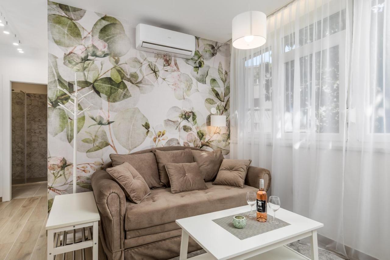 Srnec Apartments - Ciottina Рийека Екстериор снимка